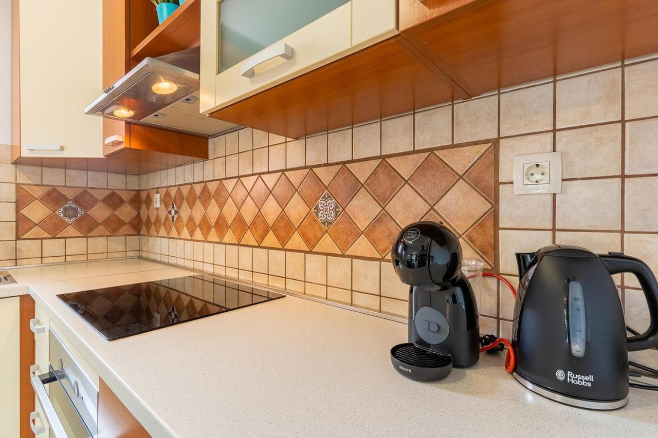 Apartmani Utmar Cres Bagian luar foto