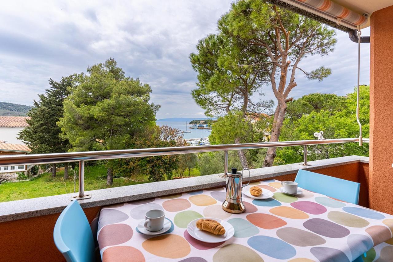 Apartmani Utmar Cres Bagian luar foto