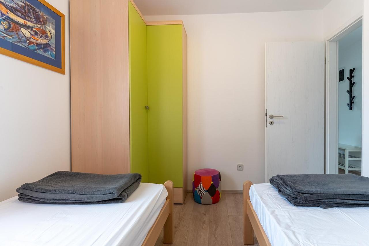 Apartmani Utmar Cres Bagian luar foto